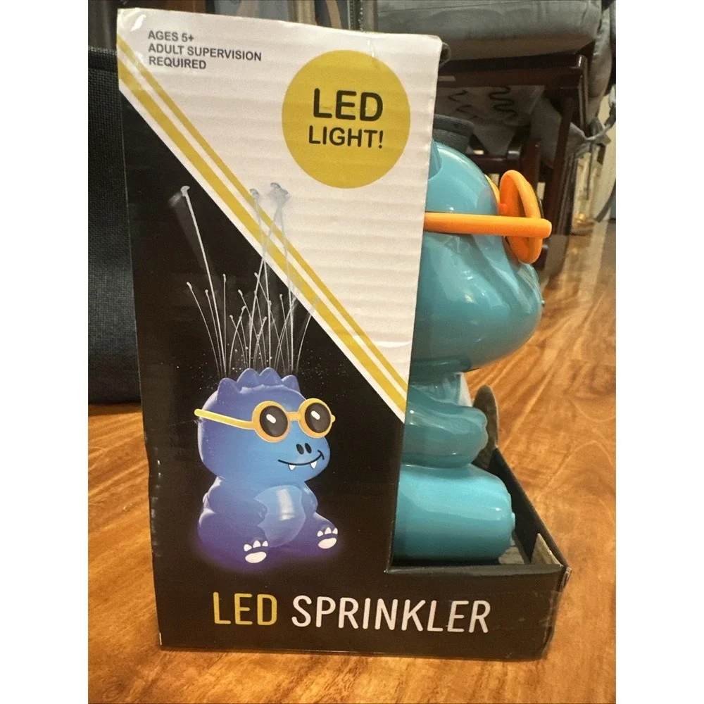 Novelty LED Light Sprinkler Dino Lawn Water‎ Fun Sprinkler Dinosaur Sunglasses